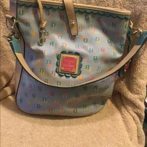 Dooney & Bourke